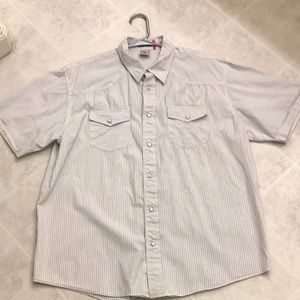 Old Navy snap button short sleeve large